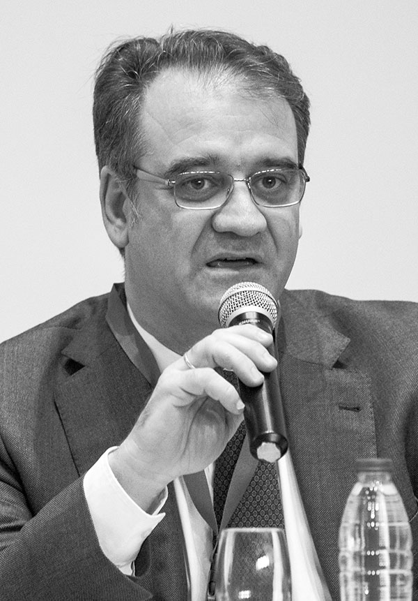 Rafael López-Campos